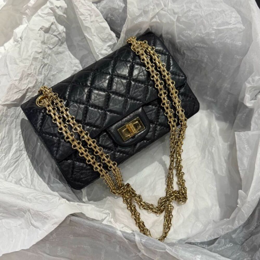 Chanel Women Pre-Loved Bag Very Good Condition
